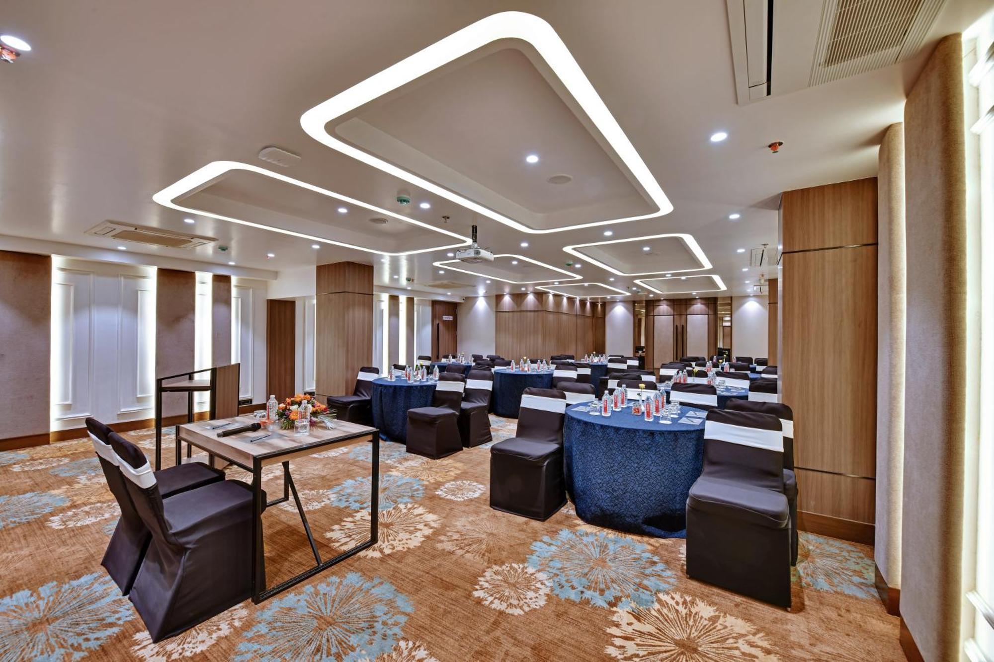 Click Hotels Andheri Midc Bombay Exterior foto