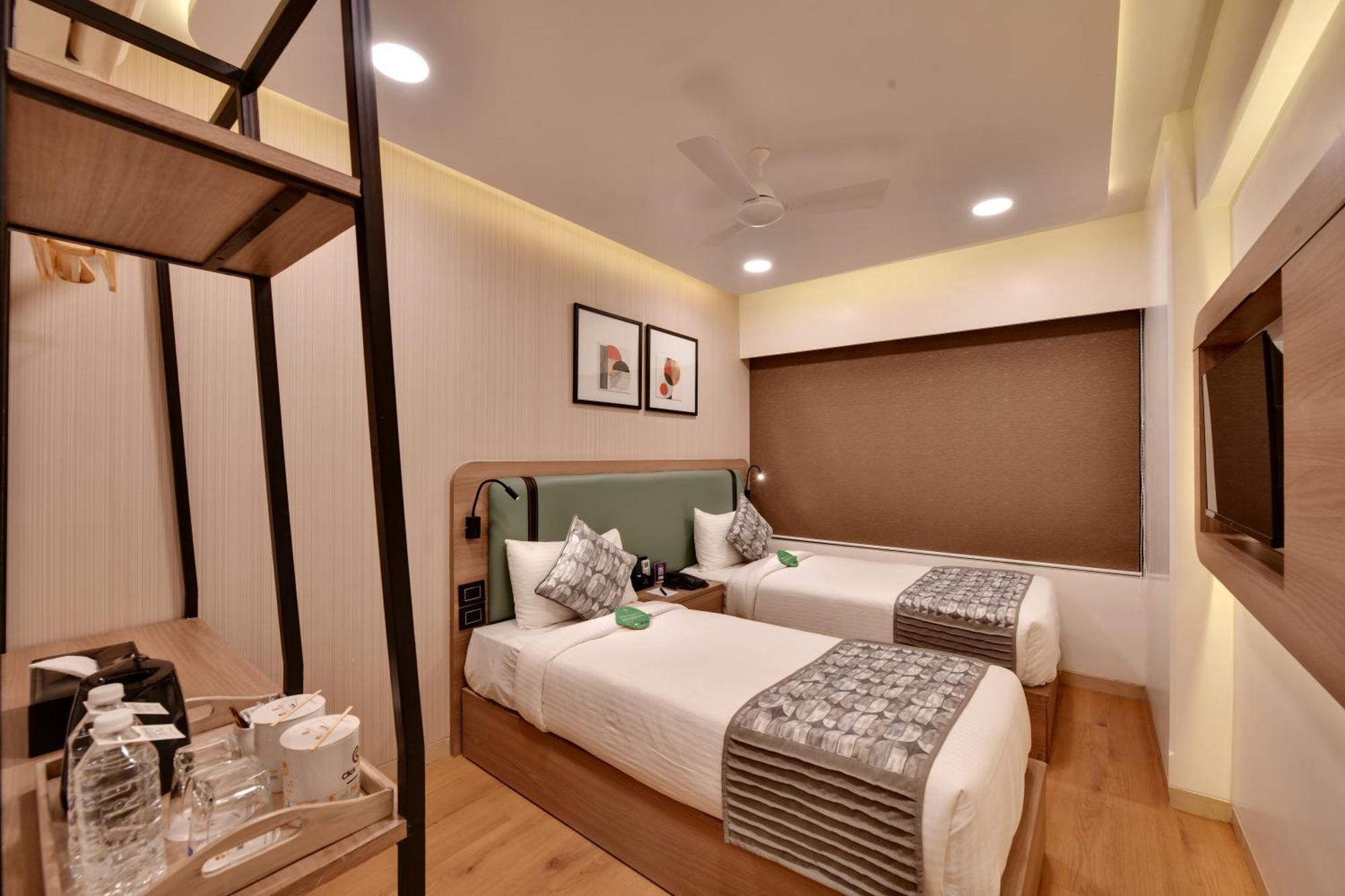 Click Hotels Andheri Midc Bombay Exterior foto
