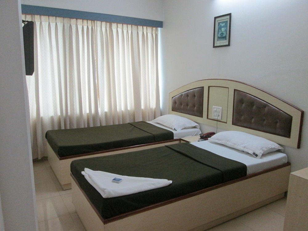 Click Hotels Andheri Midc Bombay Exterior foto